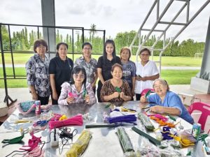 วันที่ 8 สิงหาคม 2569 โครงการฝึกอบรมประชาชนหลักสูตรวิชาการประดิษฐ์พวงมาลัยจากลวดกำมะหยี่ 3 ชม.